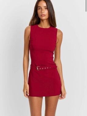 Sasha Therese - Sleeveless Belted Mini Dress in Deep Red